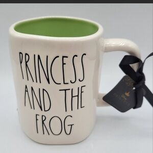 DISNEY ‘PRINCESS AND THE FROG’ RAE DUNN MUG